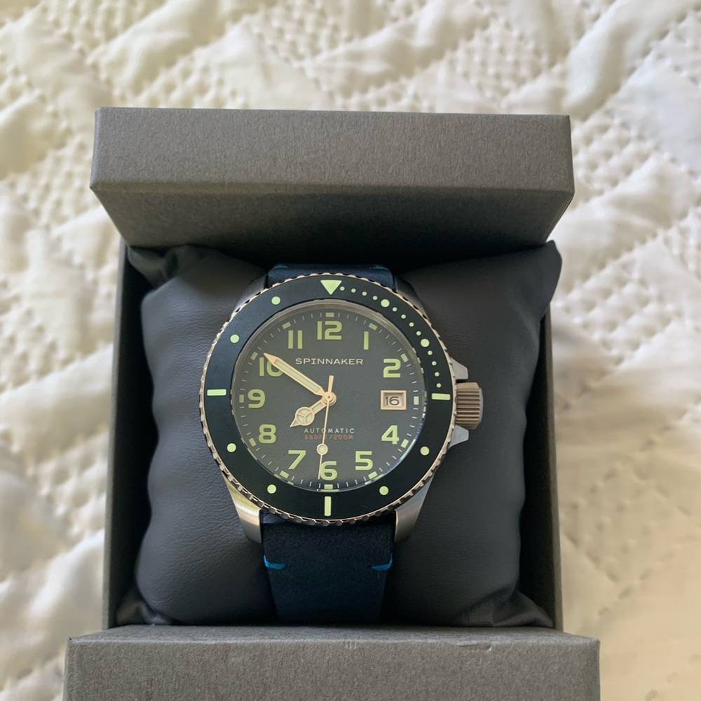 Spinnaker Hyper Blue Hunley Watch